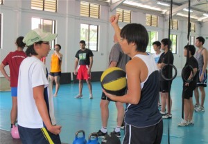 Singapore CrossFit: Team WOD Singapore CrossFit: Team WOD
